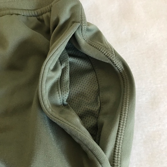 Under Armour Women's Loose Jogger Pull-on Jogger Olive Pants Size Small - Picture 6 of 14